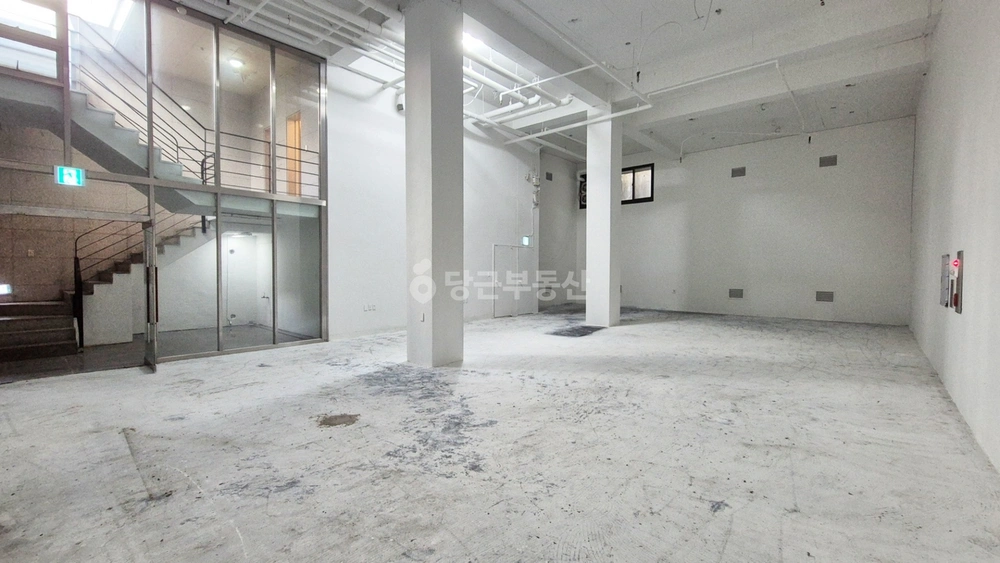 서울특별시 마포구 합정동 상가 사진 1