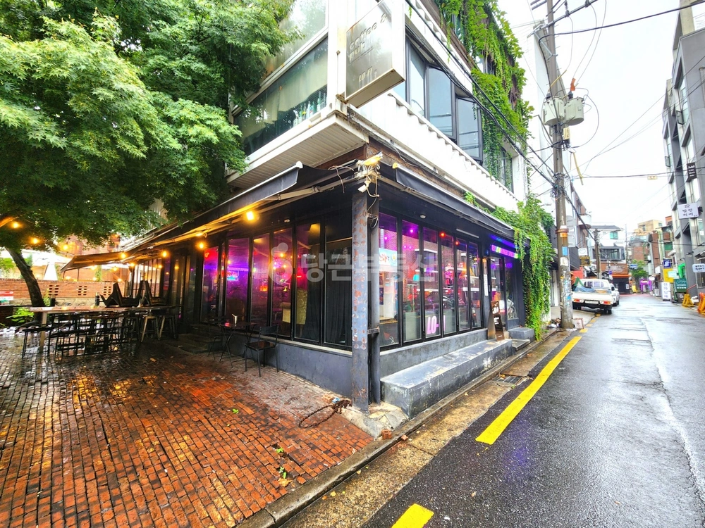 서울특별시 마포구 서교동 상가 사진 1