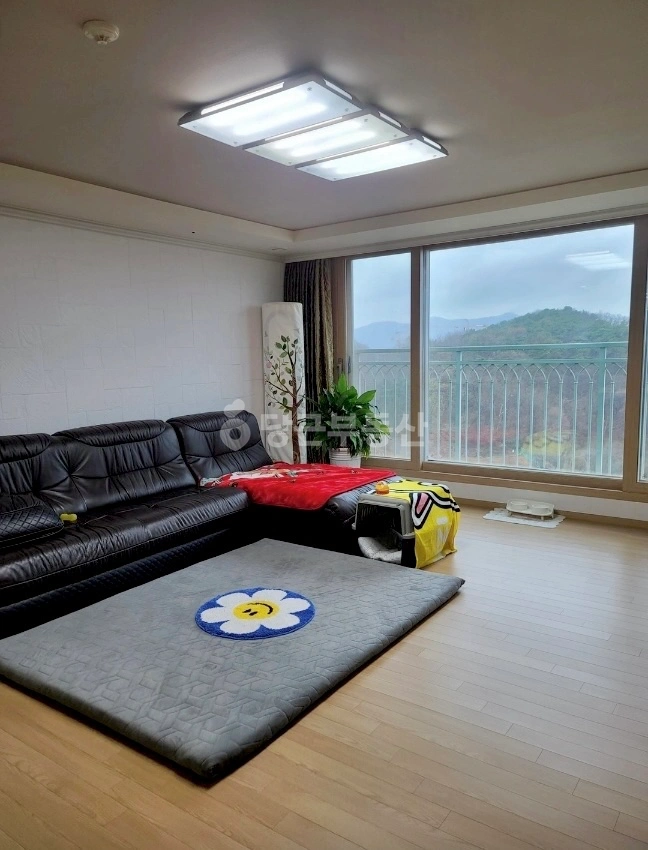 충청남도 아산시 용화동 아파트 사진 1