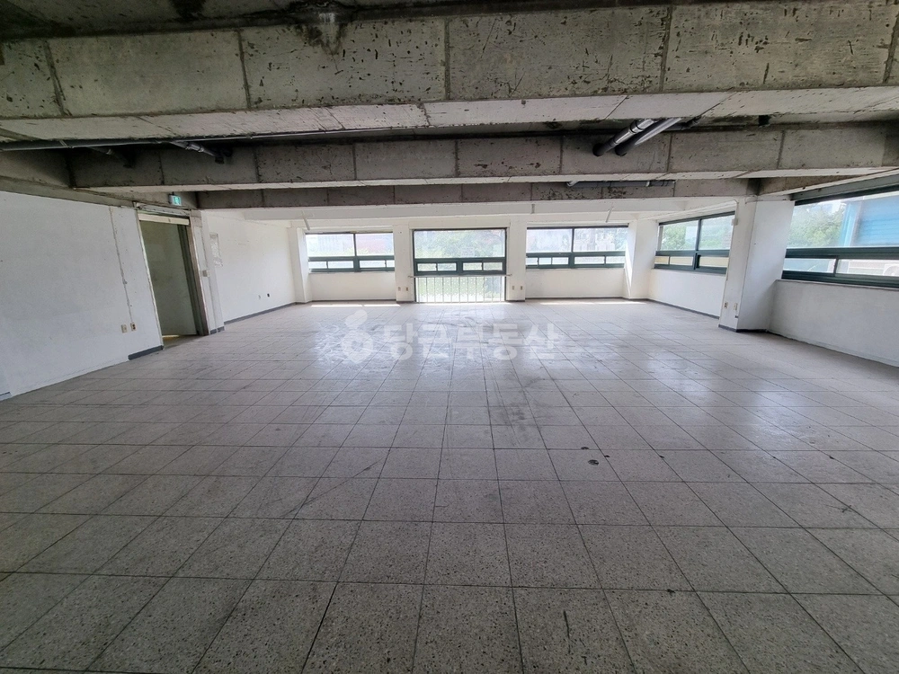 충청북도 청주시 서원구 사창동 상가 사진 1