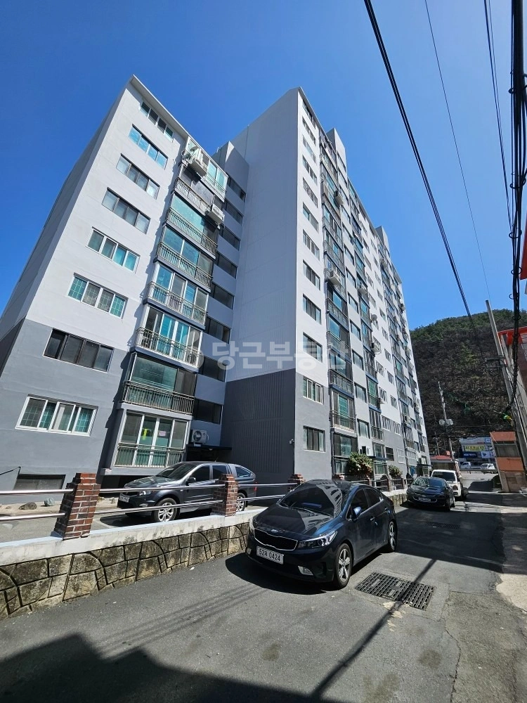 경상남도 창원시 마산회원구 내서읍 아파트 사진 1