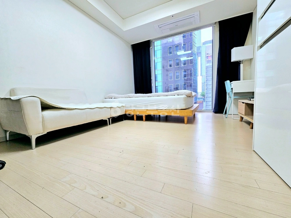 서울특별시 강남구 역삼동 오피스텔 사진 1