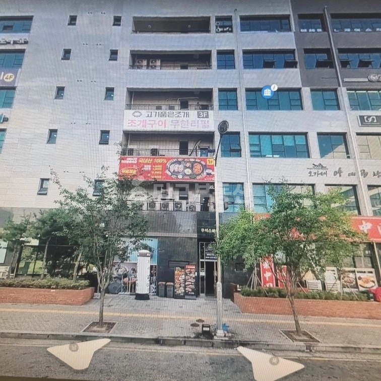 경기도 수원시 권선구 호매실동 건물 사진 1