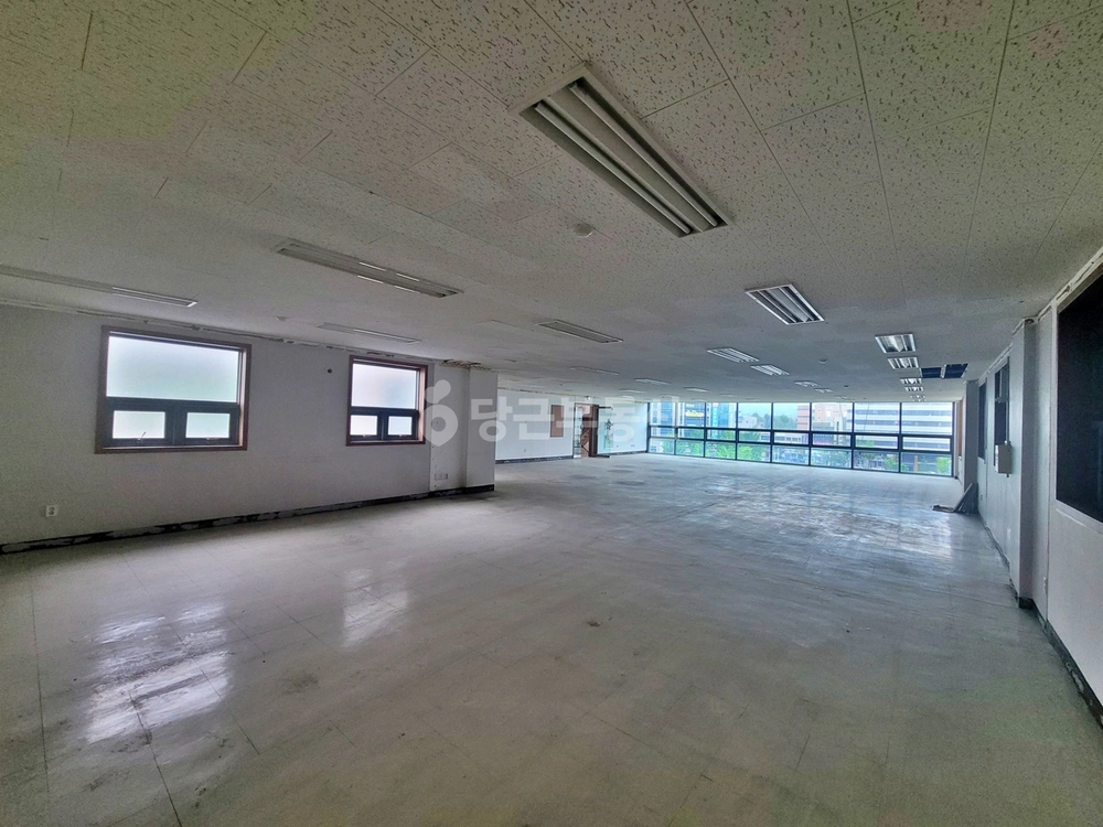 대구광역시 서구 내당동 상가 사진 1