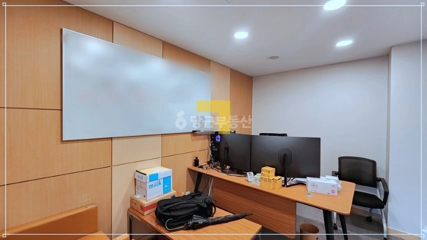 서울특별시 강남구 역삼동 사무실 사진 1