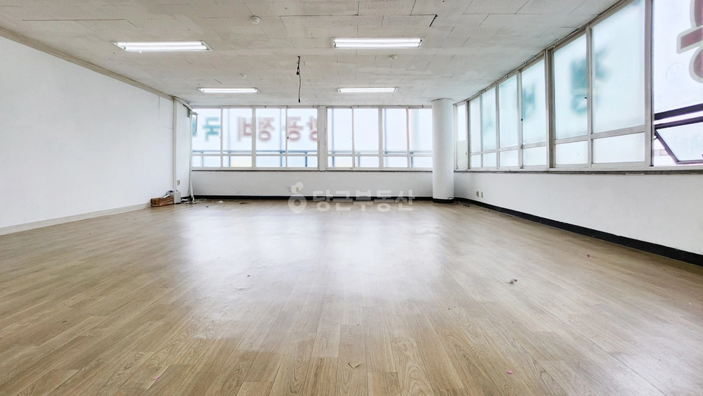 경기도 부천시 소사구 송내동 상가 사진 1