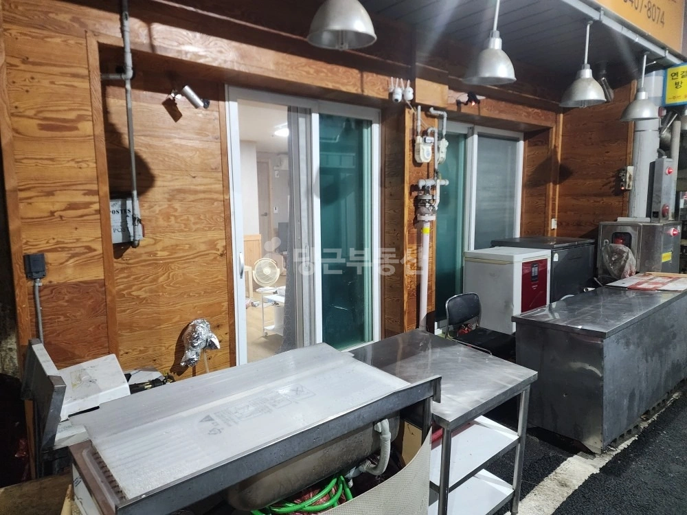 대전광역시 중구 문창동 상가 사진 1