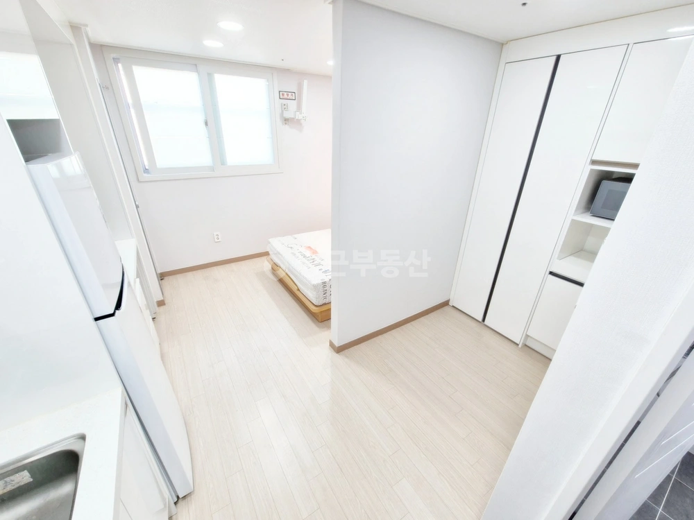 부산광역시 남구 대연동 원룸 사진 1