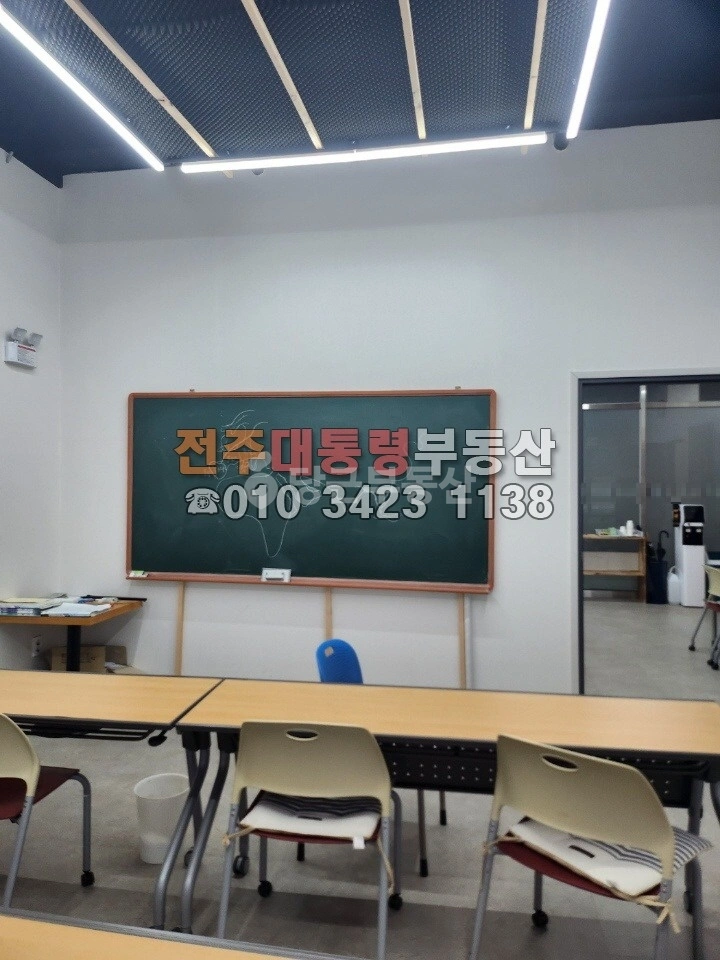 전북특별자치도 전주시 덕진구 만성동 상가 사진 1