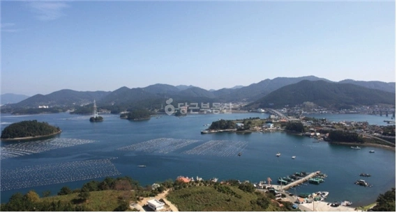 경상남도 통영시 용남면 아파트 사진 1