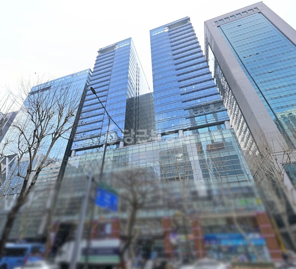 서울특별시 강남구 역삼동 상가 사진 1