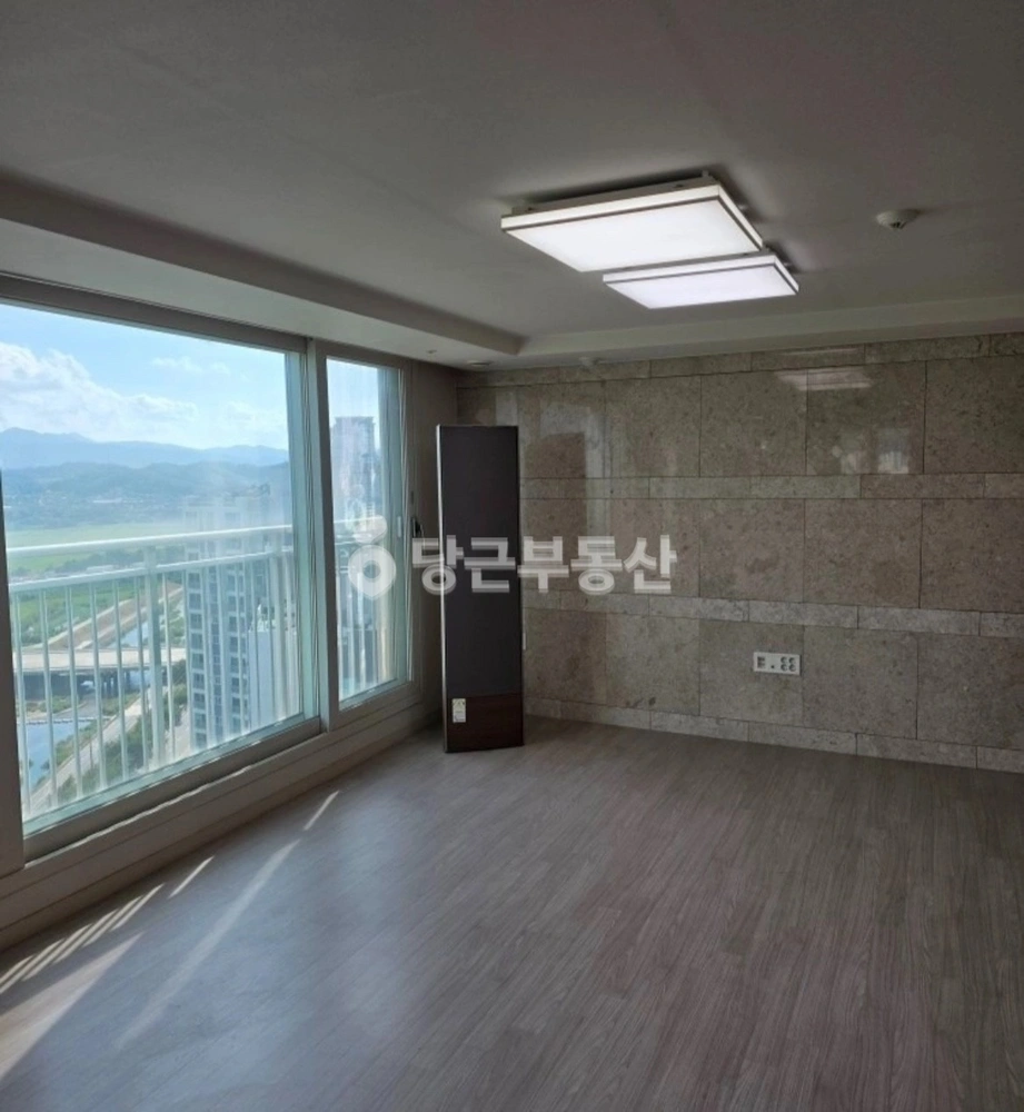 충청남도 천안시 동남구 용곡동 아파트 사진 1