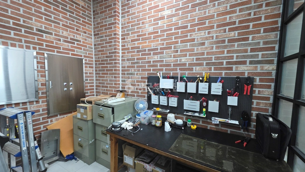 서울특별시 강남구 논현동 상가 사진 1