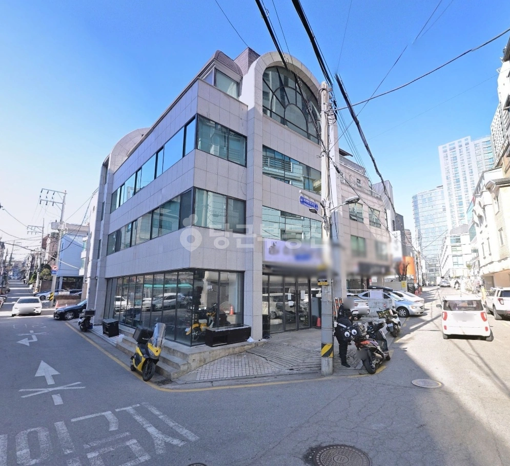 서울특별시 강남구 역삼동 상가 사진 1