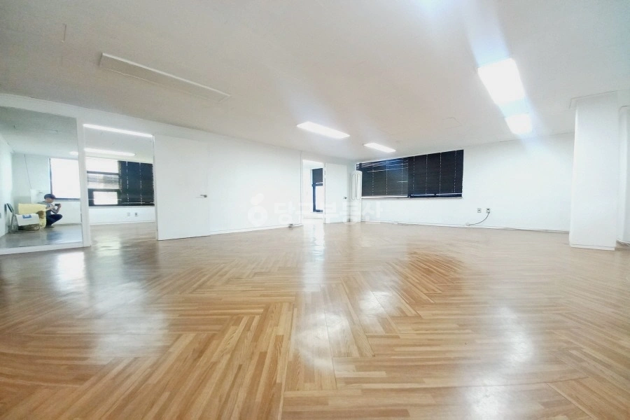 서울특별시 서초구 양재동 사무실 사진 1