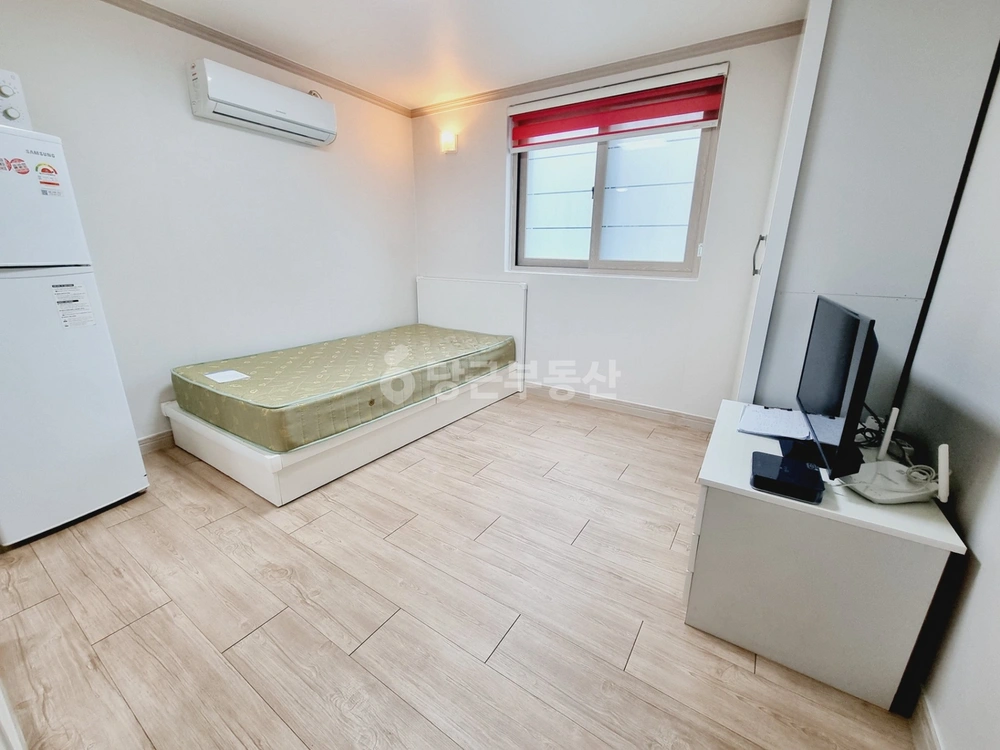 부산광역시 부산진구 초읍동 원룸 사진 1