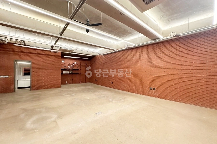 서울특별시 성동구 성수동1가 상가 사진 1