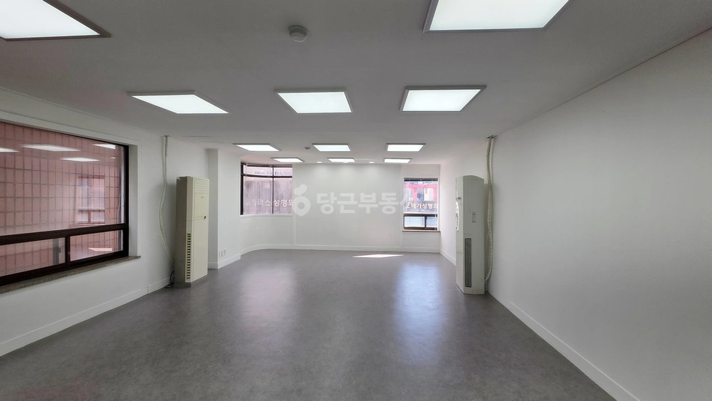 서울특별시 강남구 신사동 사무실 사진 1