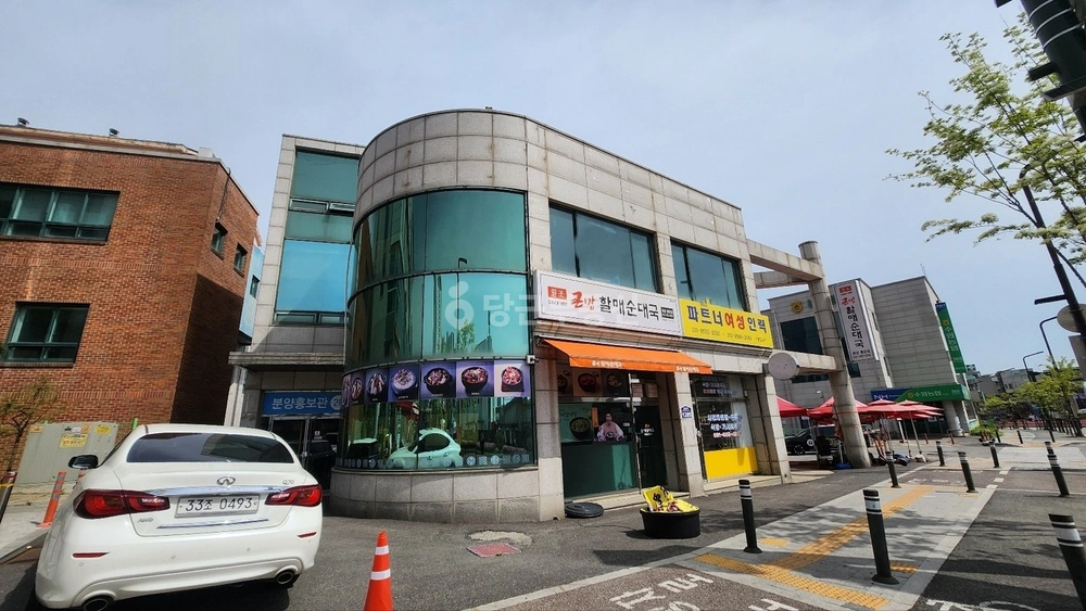 경기도 화성시 효행구 봉담읍 상가 사진 1