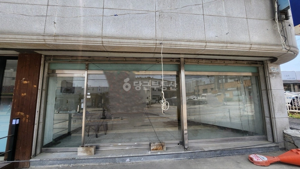 경기도 화성시 효행구 봉담읍 상가 사진 1