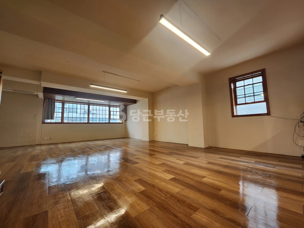 서울특별시 강남구 신사동 사무실 사진 1