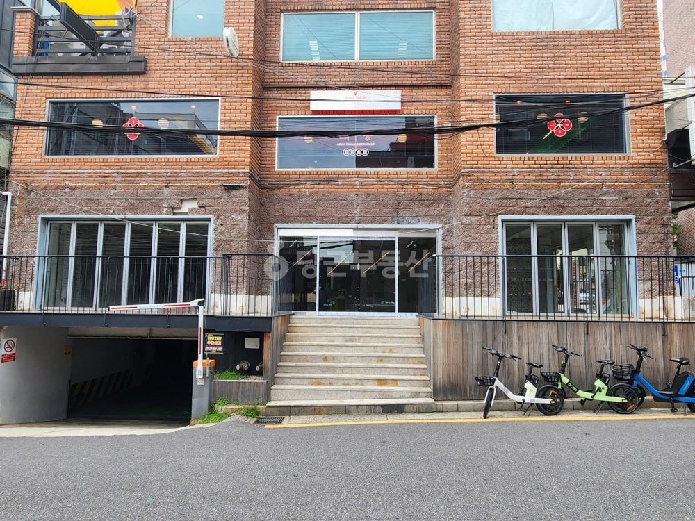 서울특별시 강남구 신사동 상가 사진 1