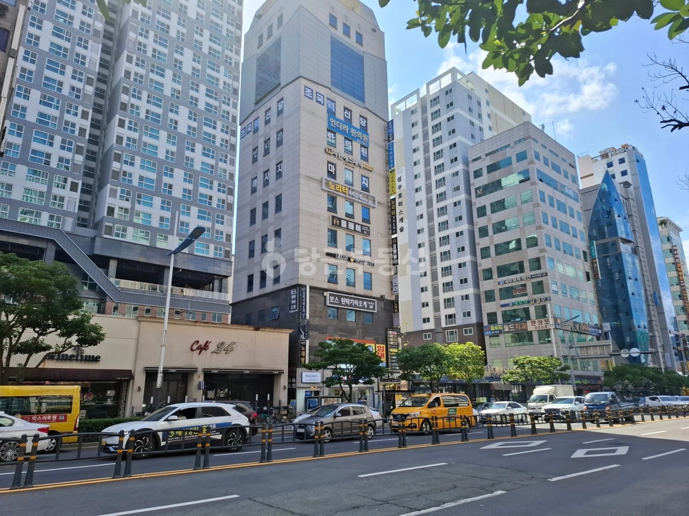 부산광역시 연제구 연산동 상가 사진 1