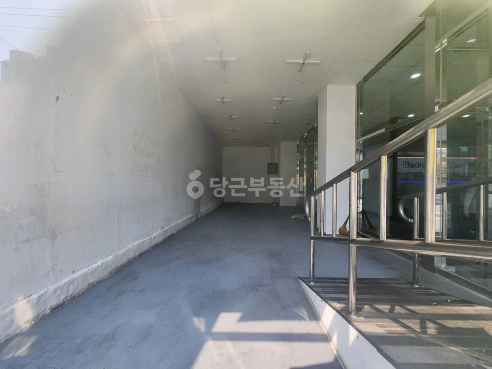경기도 고양시 일산서구 일산동 상가 사진 1