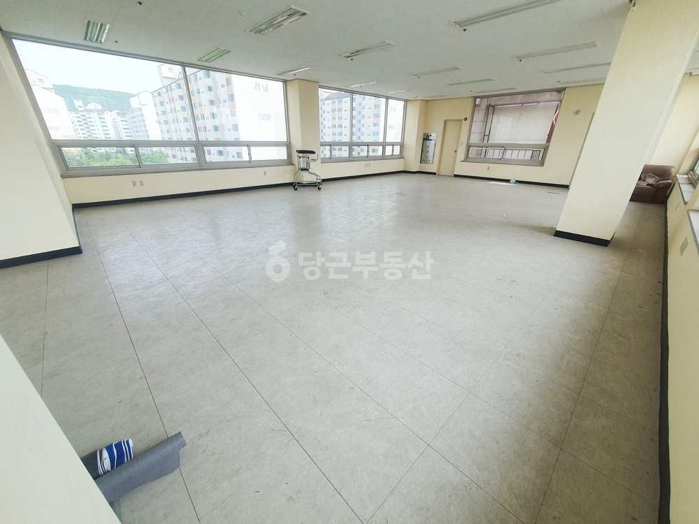 경기도 고양시 일산서구 일산동 상가 사진 1