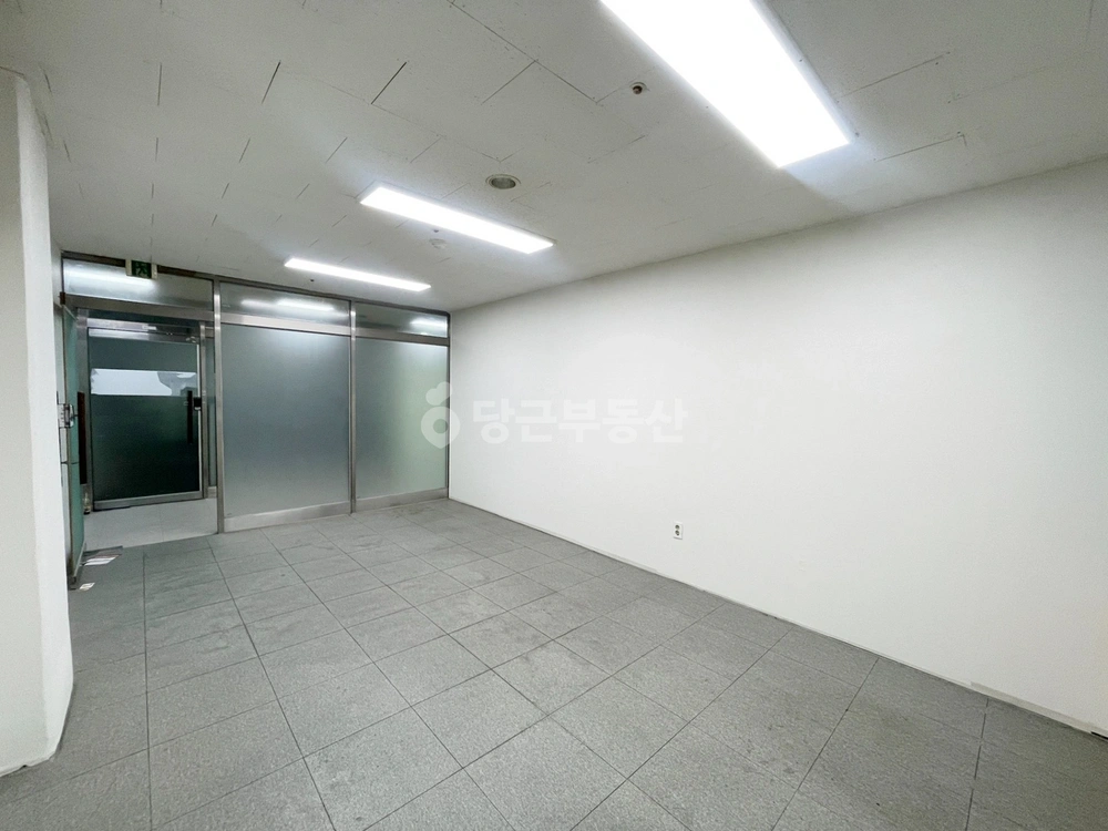 경기도 고양시 일산동구 장항동 사무실 사진 1