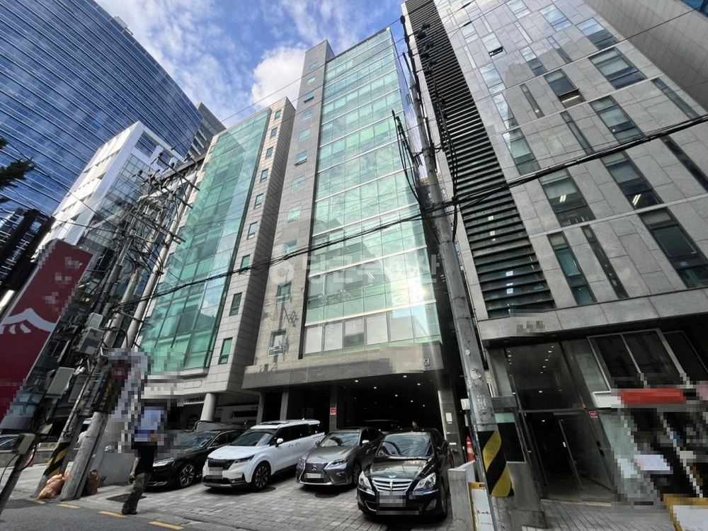 서울특별시 강남구 역삼동 상가 사진 1