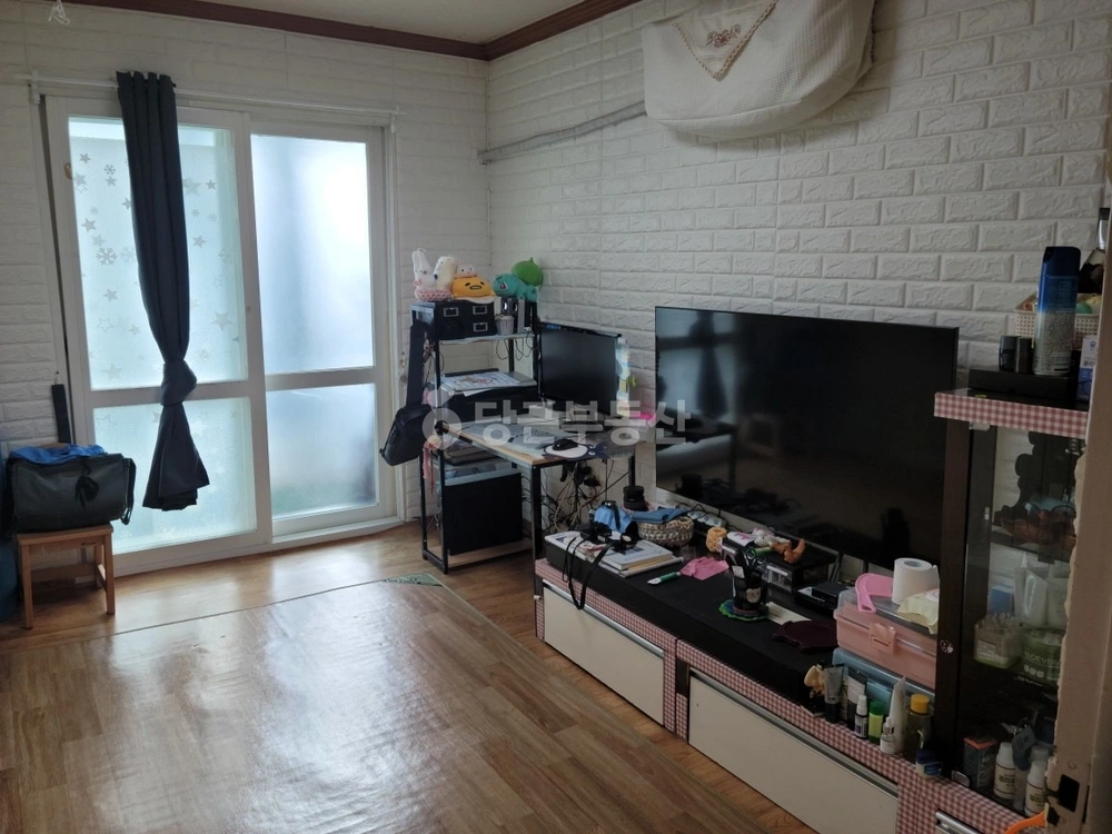 부산광역시 사하구 장림동 아파트 사진 1