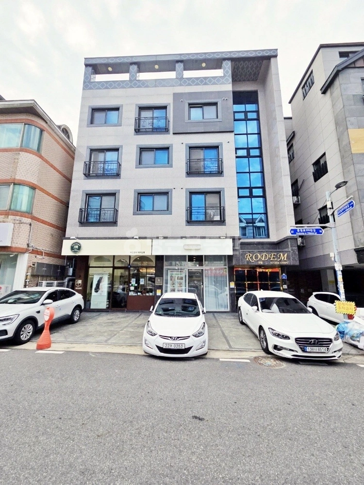대전광역시 서구 둔산동 빌라(투룸 이상) 사진 1