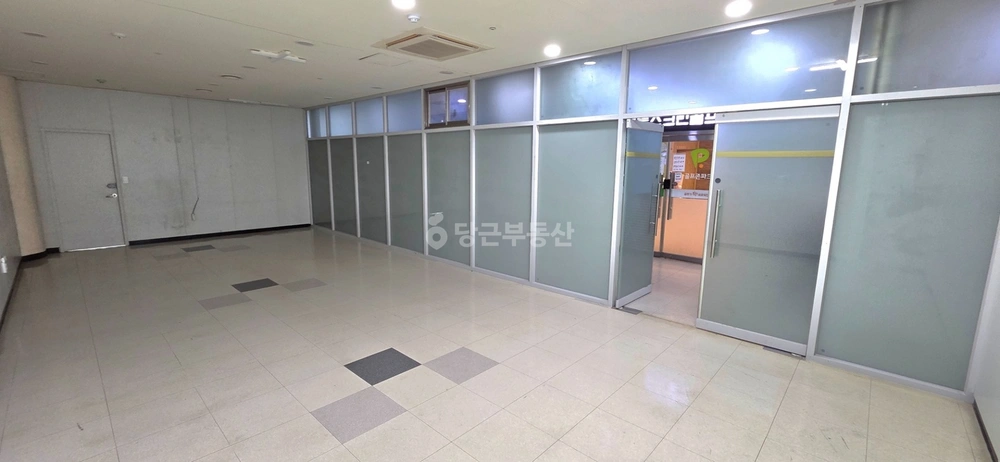 서울특별시 관악구 신림동 상가 사진 1