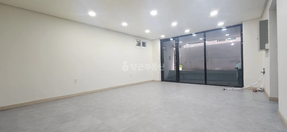 서울특별시 관악구 봉천동 상가 사진 1