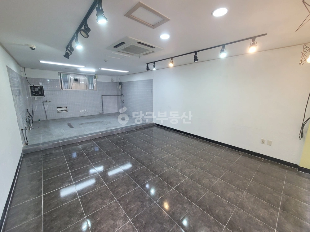 대구광역시 달서구 용산동 상가 사진 1