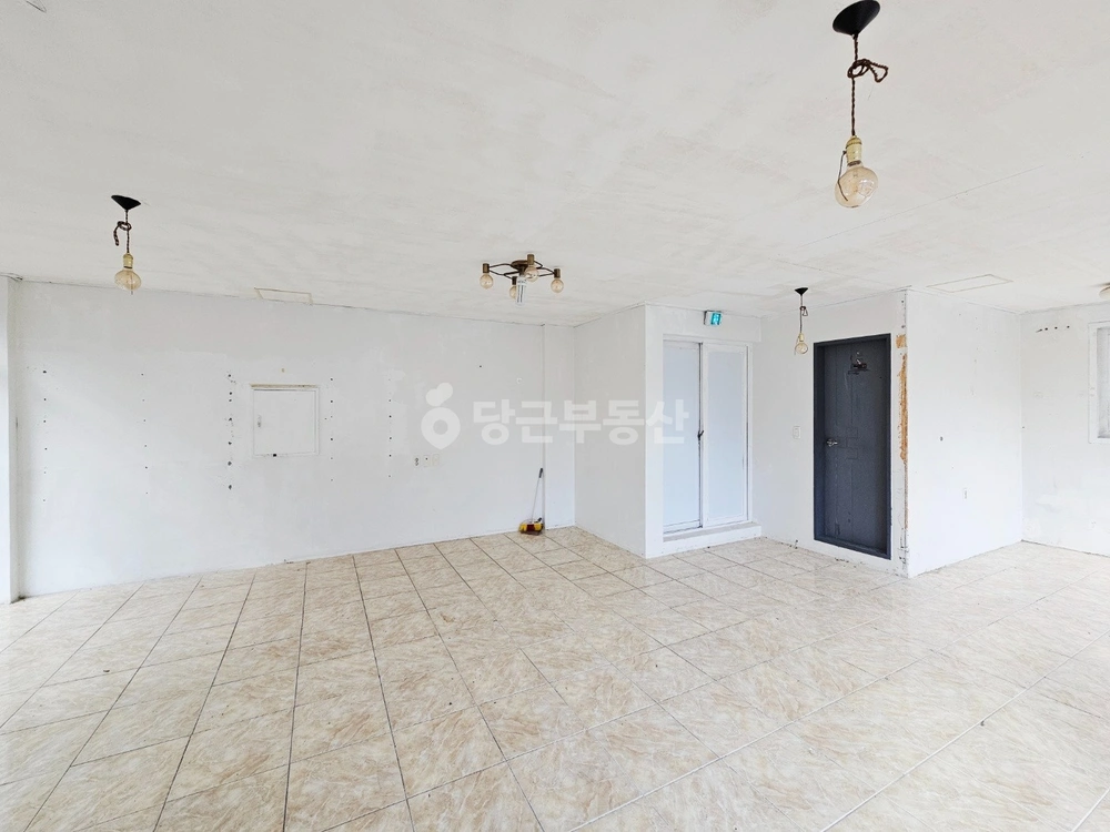 경상남도 창원시 진해구 용원동 상가 사진 1