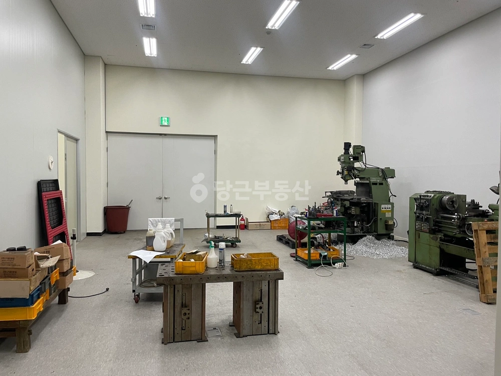 충청북도 청주시 흥덕구 복대동 공장/창고 사진 1