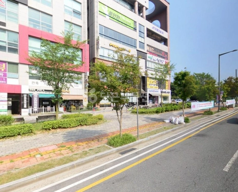 대전광역시 서구 도안동 상가 사진 1