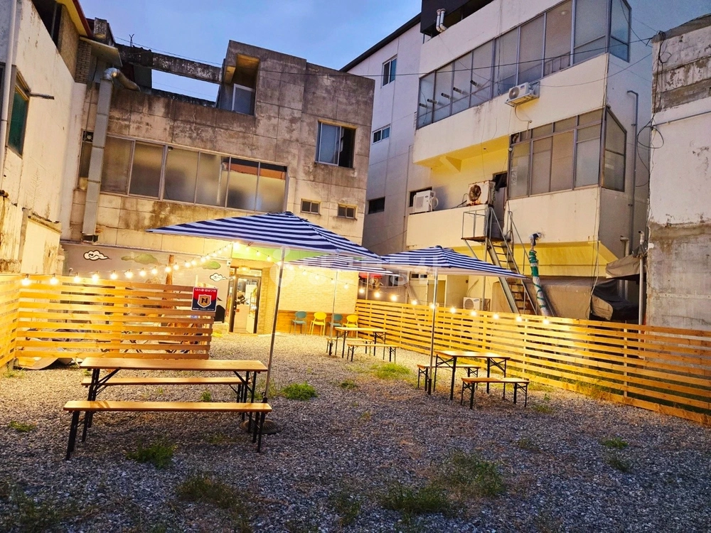 충청북도 충주시 성내동 상가 사진 1