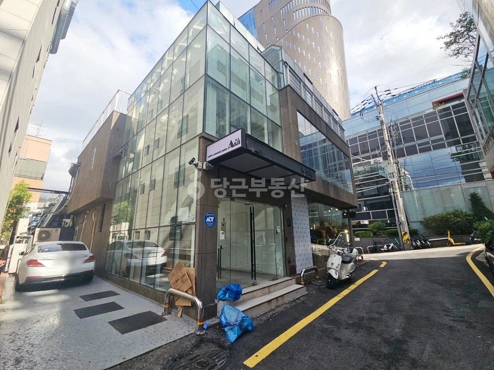 서울특별시 강남구 신사동 상가 사진 1