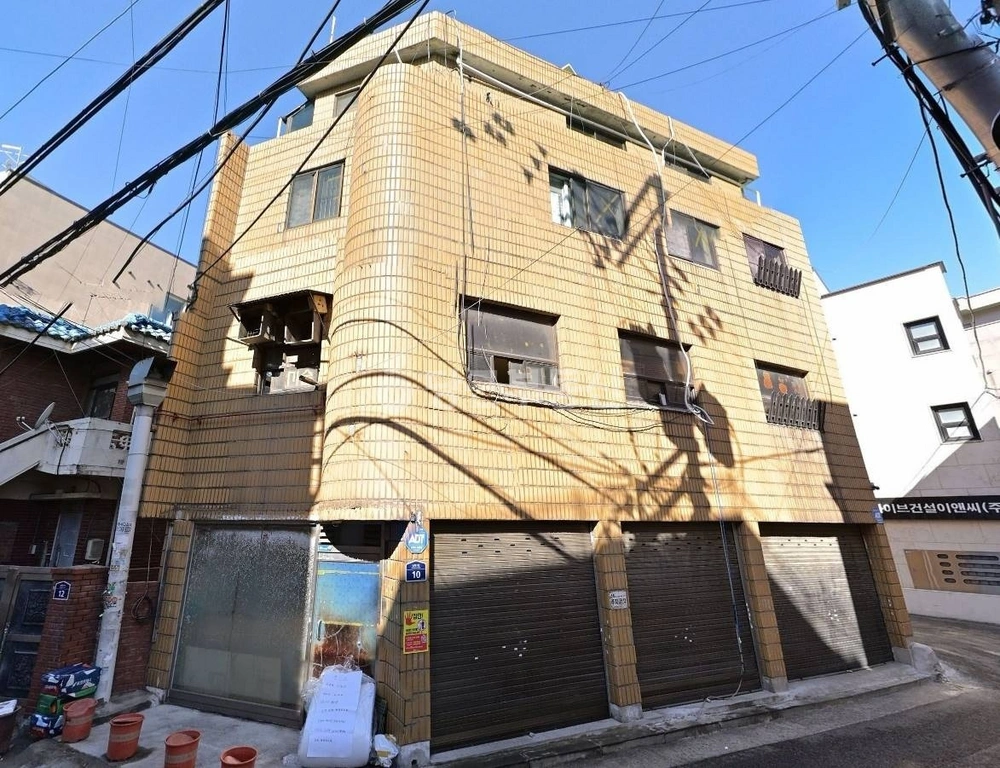 서울특별시 관악구 남현동 건물 사진 1