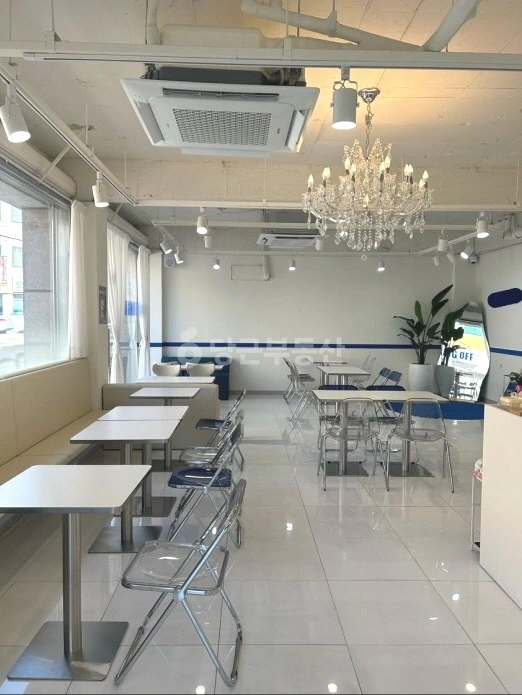 전남광주통합특별시 서구 화정동 상가 사진 1