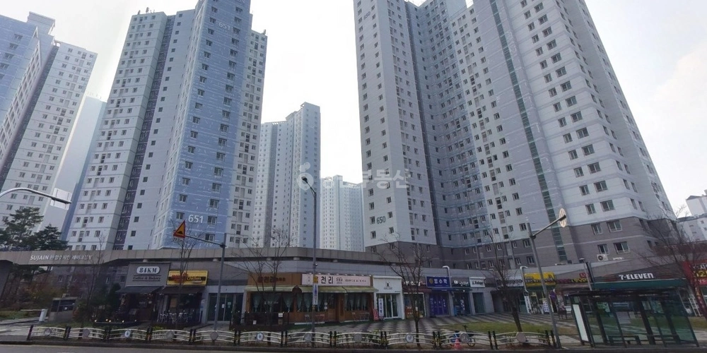 인천광역시 서해구 청라동 상가 사진 1