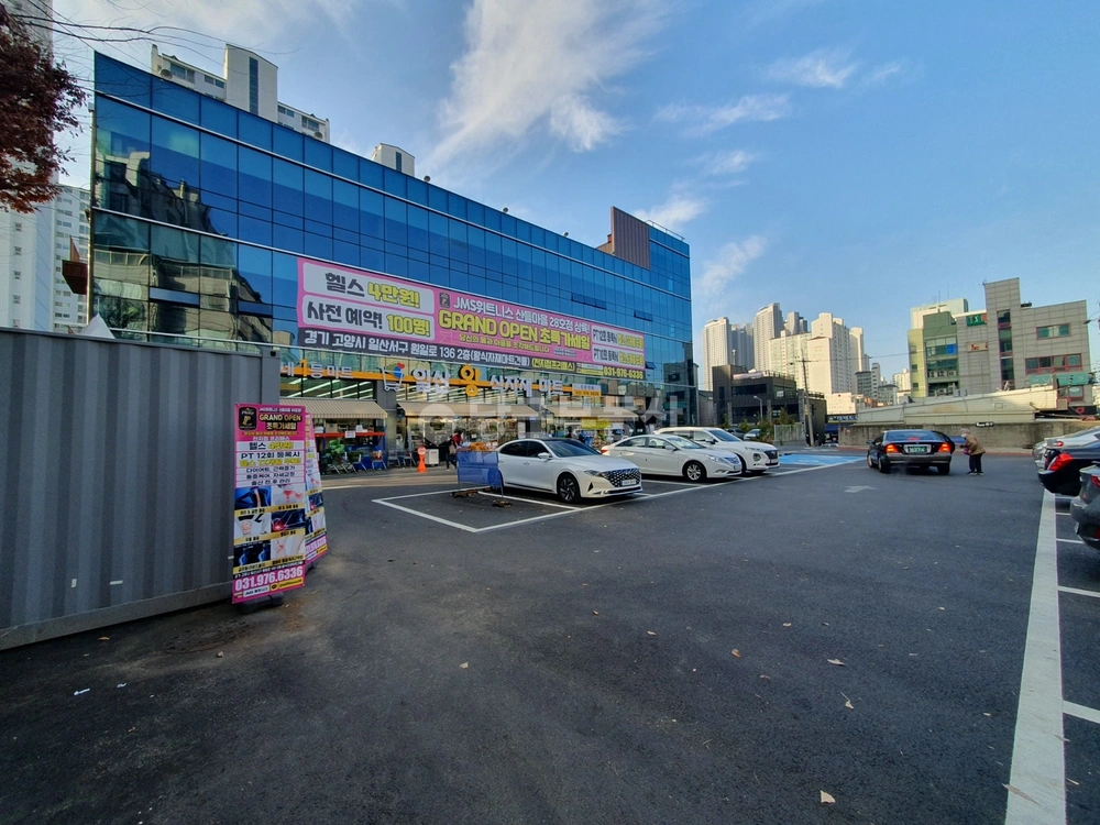 경기도 고양시 일산서구 일산동 건물 사진 1