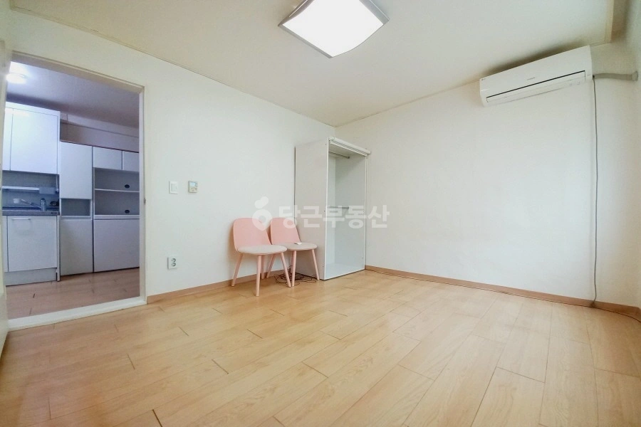 서울특별시 강남구 논현동 원룸 사진 1