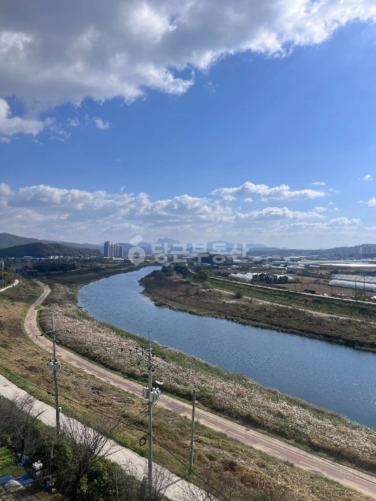 경기도 파주시 조리읍 아파트 사진 1