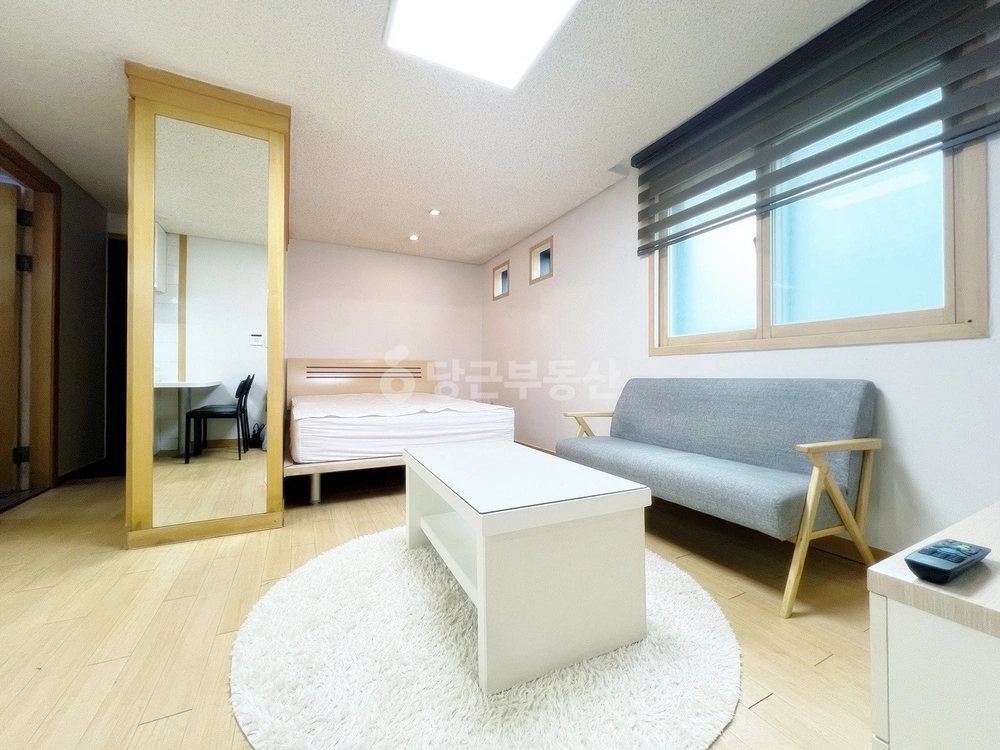 서울특별시 강남구 역삼동 원룸 사진 1