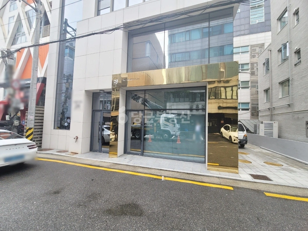 서울특별시 강남구 역삼동 상가 사진 1