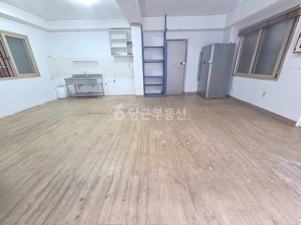 경기도 수원시 권선구 곡반정동 상가 사진 1